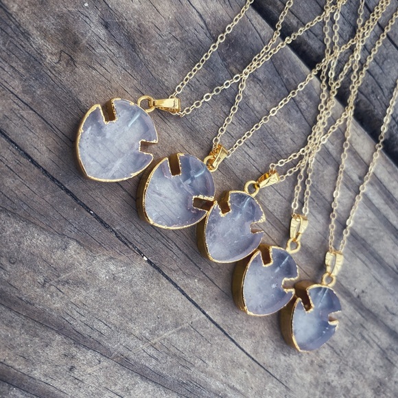 Jade Arrowhead Necklace - Picture 5 of 5